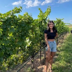 Meet your Posher, Michelle